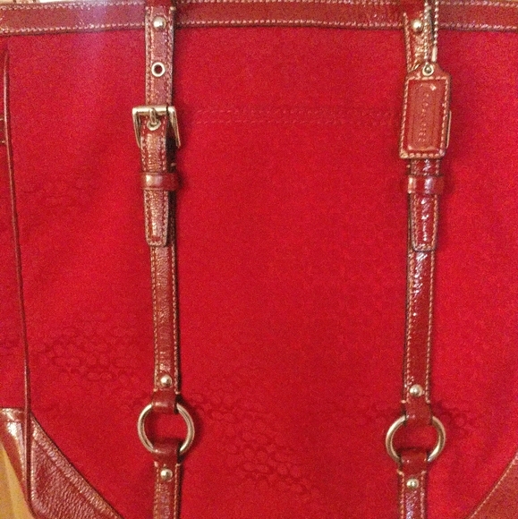 Coach  bag, east west, signature great condition - Picture 3 of 8